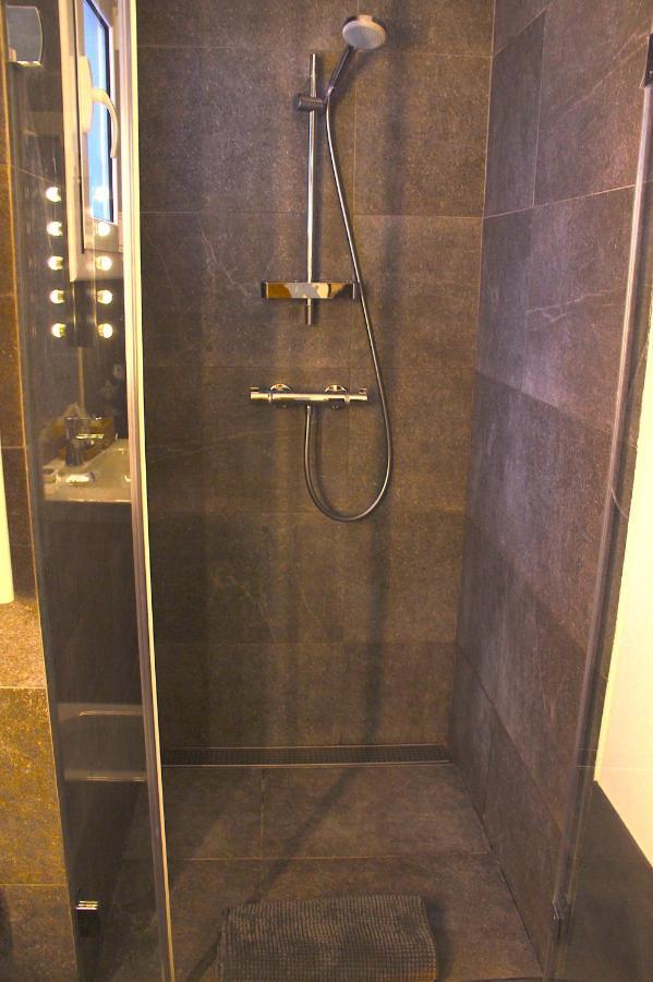 Mr. Serrano Apartments برشلونة المظهر الخارجي الصورة